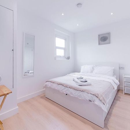 Quiet Cosy Rooms Harrow Exteriör bild