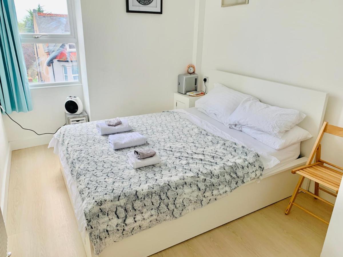 Quiet Cosy Rooms Harrow Exteriör bild